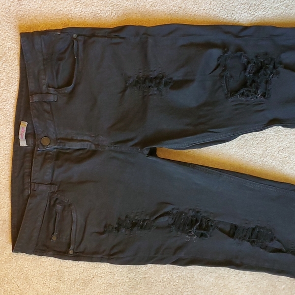Refuge black destructed jeggings size 14 - Picture 2 of 13